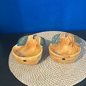 New 2 Pear Venetian Tabletops Unlimited Ceramica Classica Golden Fruit Bowls